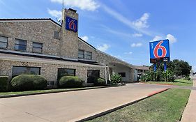 Motel 6 Austin Central South Univ of Tx